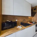 Przytulny Z Parkingiem Blisko Morza W Gdyni By Renters Appartement