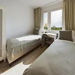 Appartement Przytulny Z Parkingiem Blisko Morza W Gdyni By Renters *