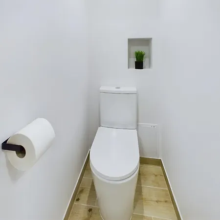 Apartment Przytulny Z Parkingiem Blisko Morza W Gdyni By Renters Gdynia