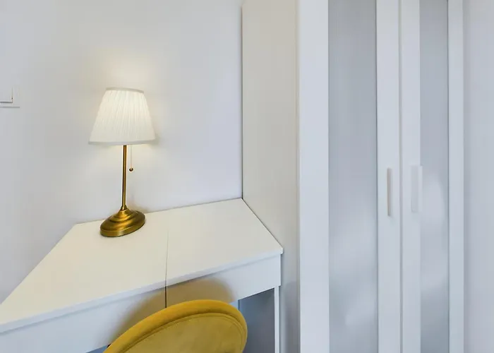 Przytulny Z Parkingiem Blisko Morza W Gdyni By Renters Gdynia