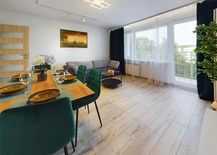 Przytulny Z Parkingiem Blisko Morza W Gdyni By Renters * グディニャ